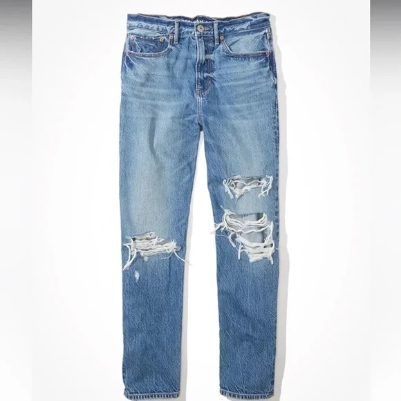 AE Favorite Boyfriend Distressed Ripped Light Wash - Picture 5 of 6